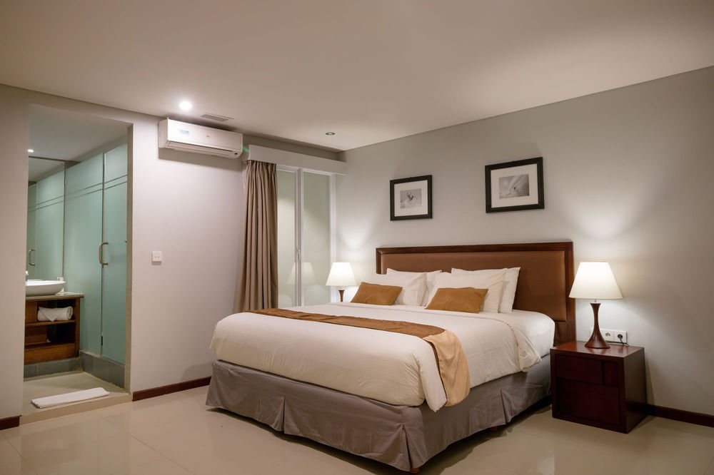Kutabex Beachfront Hotel Kuta  Exterior photo